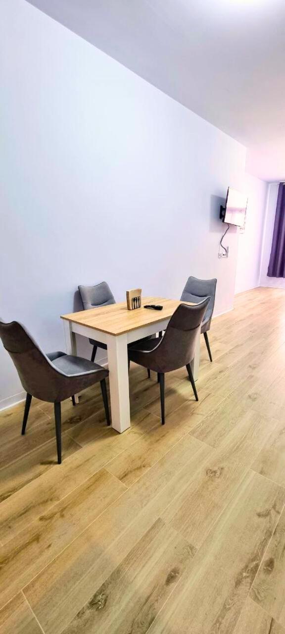 Aparthotel Ynfinity Valencie Exteriér fotografie